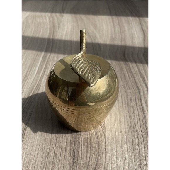Vintage Brass Apple Shaped Bell With Leaf And Stem - Picture 3 of 12